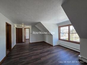 7 Hartley St in Lewiston, ME - Building Photo - Building Photo