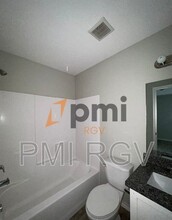 1405 Quitaca Dr in Edinburg, TX - Building Photo - Building Photo