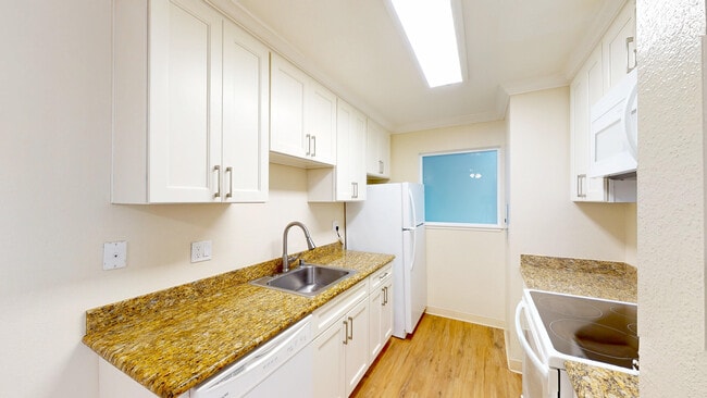 property at 531 Alameda del Prado