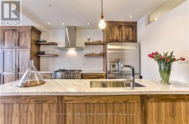 108 Wineva Ave in Toronto, ON - Building Photo - Building Photo