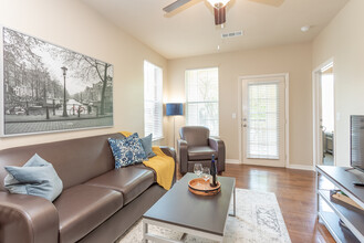 Independence Place West Fayetteville in Fayetteville, NC - Foto de edificio - Interior Photo