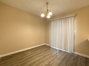 5044 Chupp Way Cir in Stonecrest, GA - Building Photo - Building Photo