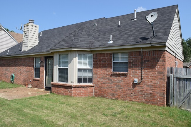 9593 Daly Dr in Lakeland, TN - Building Photo - Building Photo