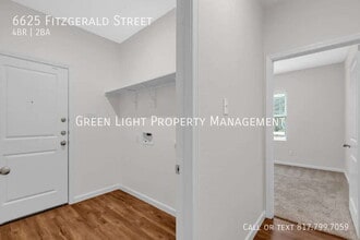 6625 Fitzgerald St in Fort Worth, TX - Building Photo - Building Photo