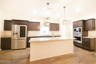 17296 W Molly Ln in Surprise, AZ - Building Photo - Building Photo