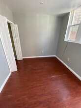 1430 S 5th St in Philadelphia, PA - Building Photo - Building Photo