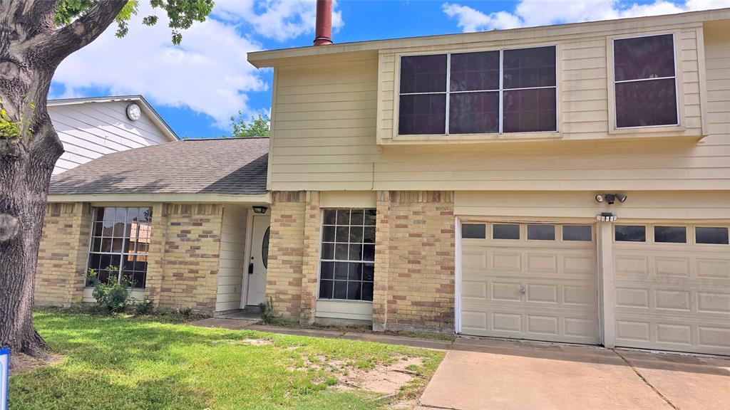 7514 Weatherhill Ln in Houston, TX - Foto de edificio