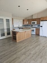 6763 Indian Dr in Magalia, CA - Building Photo - Building Photo
