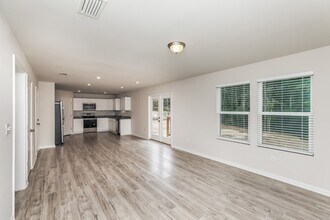 6226 Travelers Rest Ct in Crestview, FL - Building Photo - Building Photo