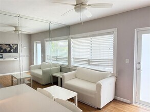 9920 Collins Ave in Bal Harbour, FL - Building Photo - Building Photo