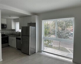 535 SW 5th St in Miami, FL - Building Photo - Building Photo