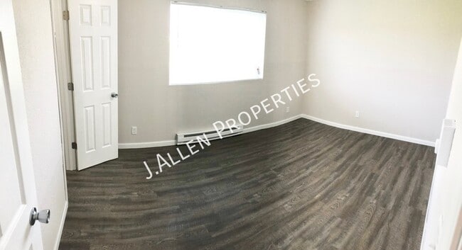 1804 Parker Cir in Norfolk, NE - Building Photo - Building Photo