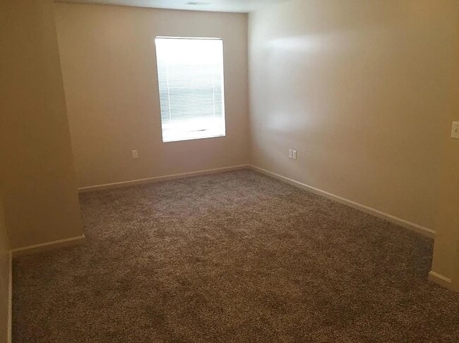 256 W 3rd St in Burley, ID - Building Photo - Building Photo