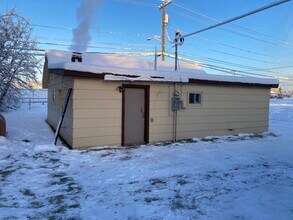 1133 19th Ave in Fairbanks, AK - Building Photo - Building Photo