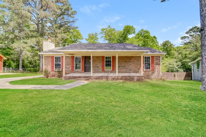 5277 Tyler Loop Rd in Pinson, AL - Building Photo
