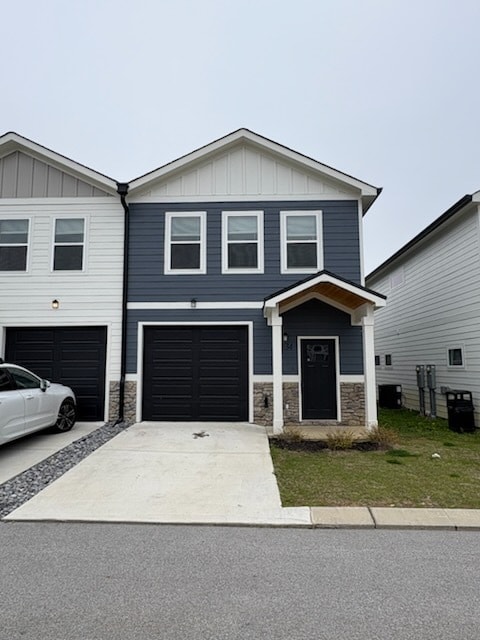 property at 5534 Stream Ln