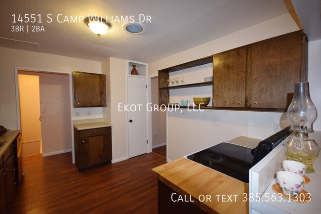 14551 S Camp Williams Rd in Bluffdale, UT - Building Photo - Building Photo