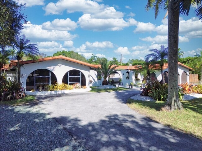 7925 SW 124th St in Miami, FL - Building Photo - Building Photo