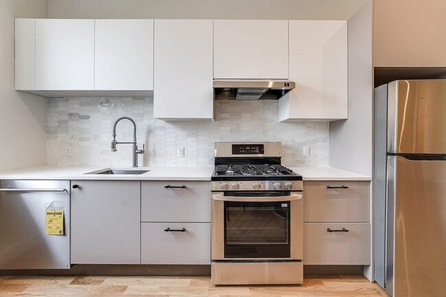 property at 1112 Washington St
