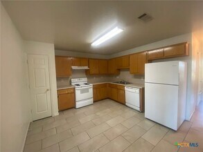 103 Castellon Ct in Killeen, TX - Building Photo - Building Photo