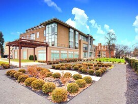 600 East Ave, Unit 9 in Rochester, NY - Building Photo