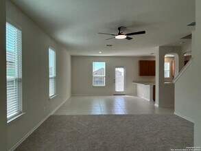11806 Black Rose in San Antonio, TX - Building Photo - Building Photo