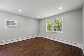 3948 5th St NE in Minneapolis, MN - Building Photo - Building Photo