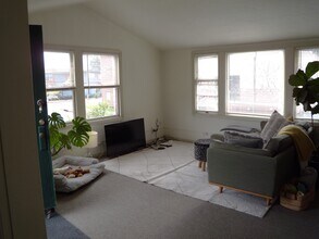 913 Camelia St in Berkeley, CA - Foto de edificio - Building Photo