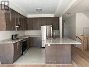 118 Casserley Cres in New Tecumseth, ON - Building Photo - Building Photo