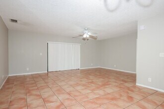 19467 Liberty Rd in Boca Raton, FL - Building Photo - Building Photo