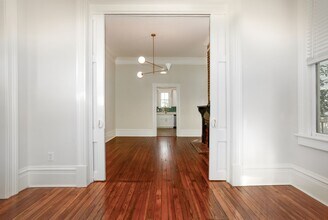 304 E Duffy St in Savannah, GA - Building Photo - Building Photo