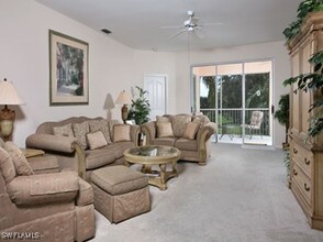 3401 Tralee Ct in Bonita Springs, FL - Foto de edificio - Building Photo