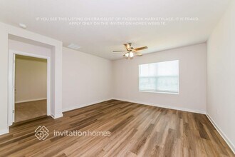 18318 Wheathouse Pl in Bradenton, FL - Building Photo - Building Photo