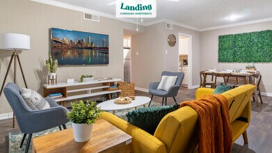 10020 Regal Park Ln-Unit -Top Floor.1207587 in Dallas, TX - Building Photo - Building Photo