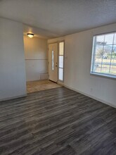 5620 Salem Dr in El Paso, TX - Foto de edificio - Building Photo