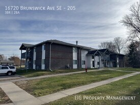 16720 Brunswick Ave SE in Prior Lake, MN - Building Photo