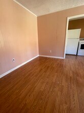 379 Heathland Dr, Unit Lee garden in Bristol, VA - Building Photo - Building Photo