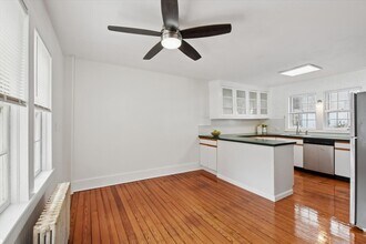 247 Liberty Corner Rd in Far Hills, NJ - Building Photo - Building Photo