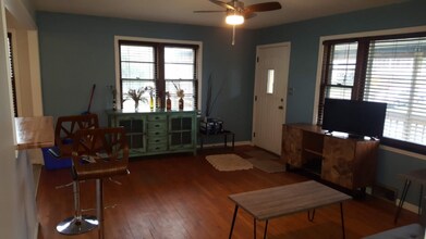 212 Pennsylvania Ave in Asheville, NC - Building Photo - Building Photo