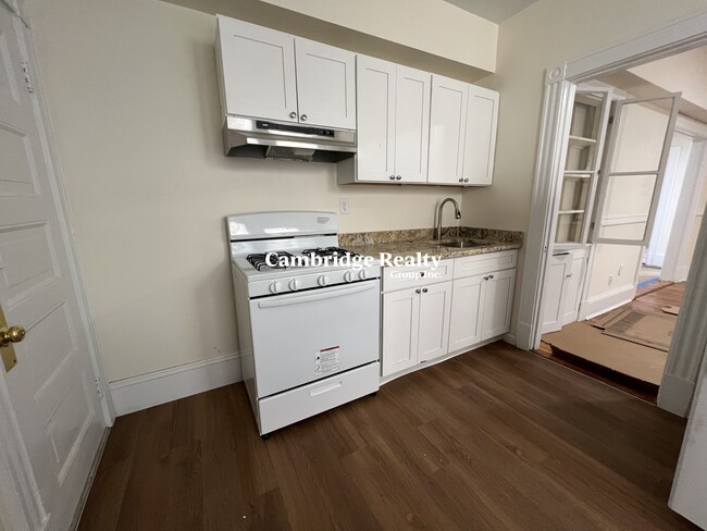 875 Massachusetts Ave, Unit 24A