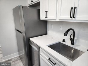 3809 V St SE in Washington, DC - Building Photo - Building Photo