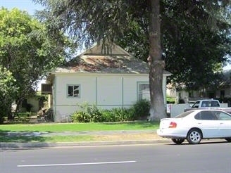 509-511 Niles St in Bakersfield, CA - Foto de edificio - Building Photo