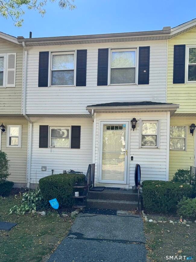 property at 25 Padanaram Rd