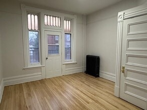 455 Besserer St in Ottawa, ON - Building Photo - Building Photo