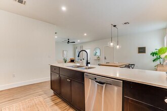 7116 Tonka Ln in Austin, TX - Building Photo - Building Photo