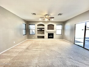 17916 W Maui Ln in Surprise, AZ - Building Photo - Building Photo