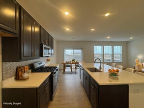 25736 W Wakefield Dr in Plainfield, IL - Building Photo - Building Photo