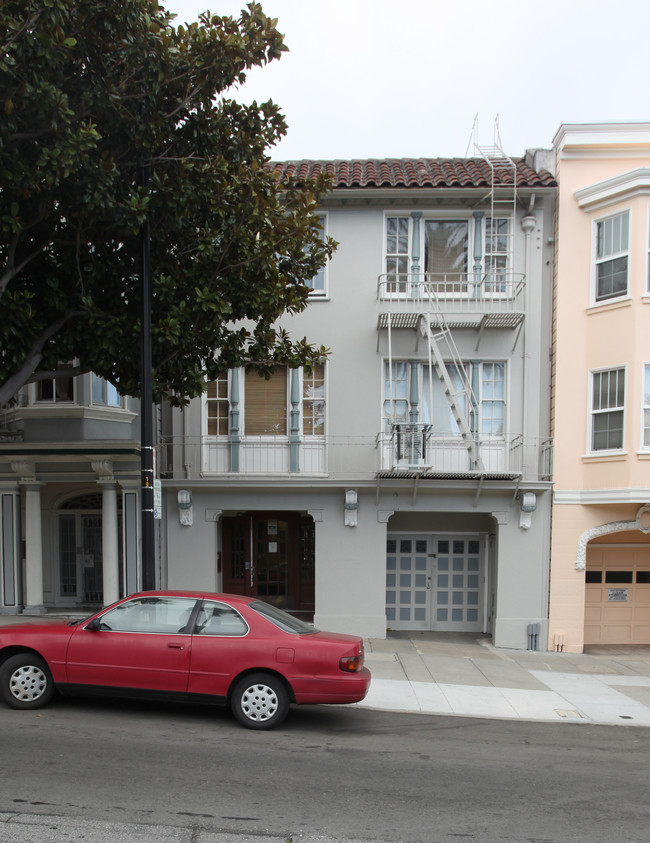 179 Dolores in San Francisco, CA - Foto de edificio - Building Photo