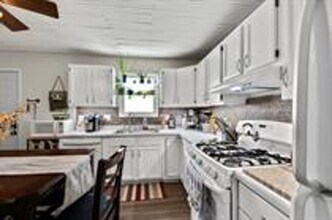 307 Thompson St in Urbana, IL - Building Photo - Building Photo