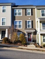 160 Hamilton Ave NW in Christiansburg, VA - Building Photo